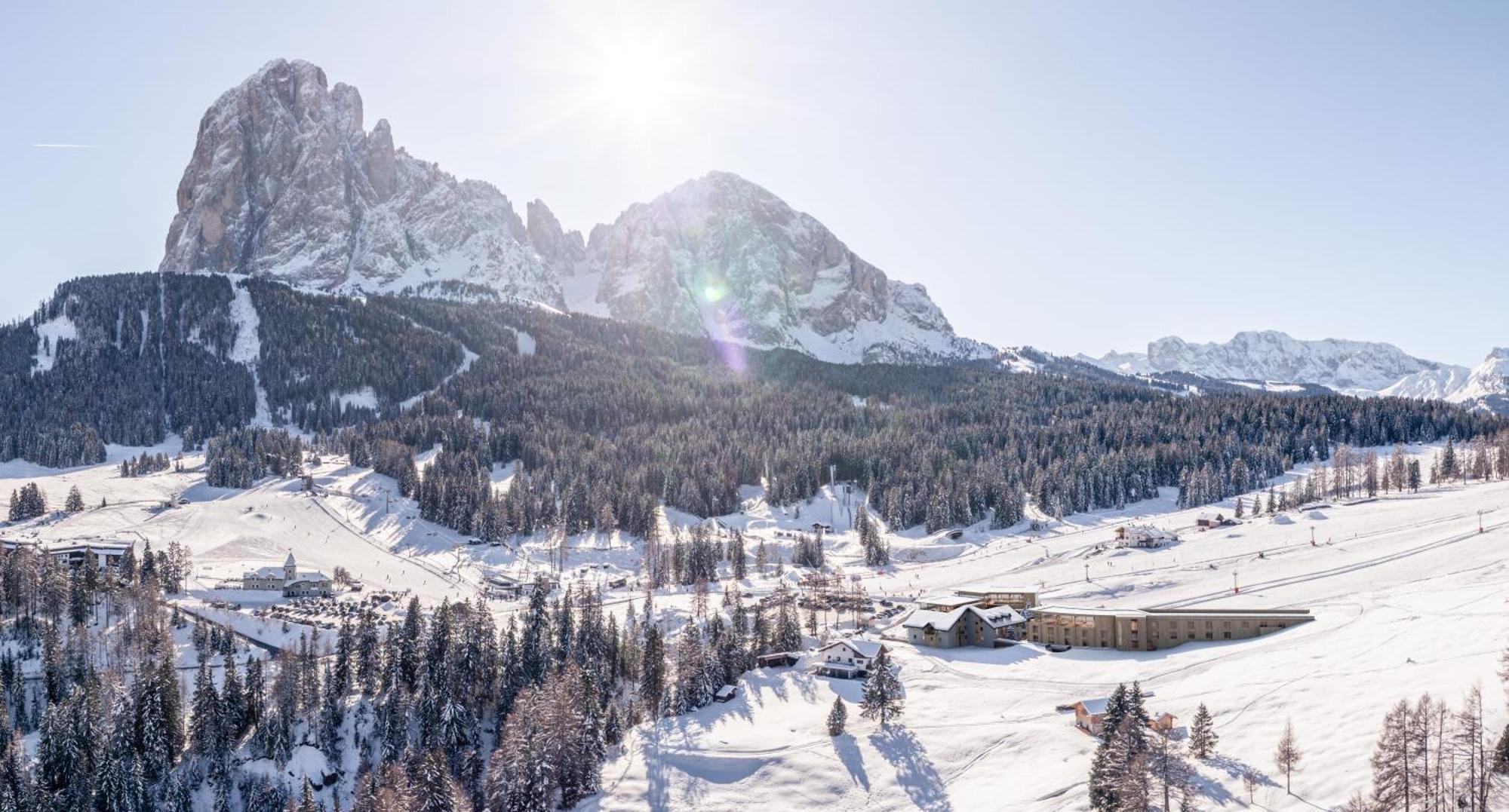 Cendevaves Alpine Silence Hotel Santa Cristina Val Gardena Bagian luar foto
