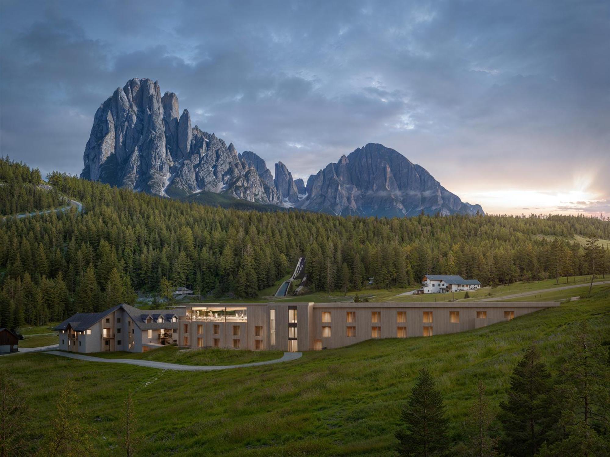 Cendevaves Alpine Silence Hotel Santa Cristina Val Gardena Bagian luar foto