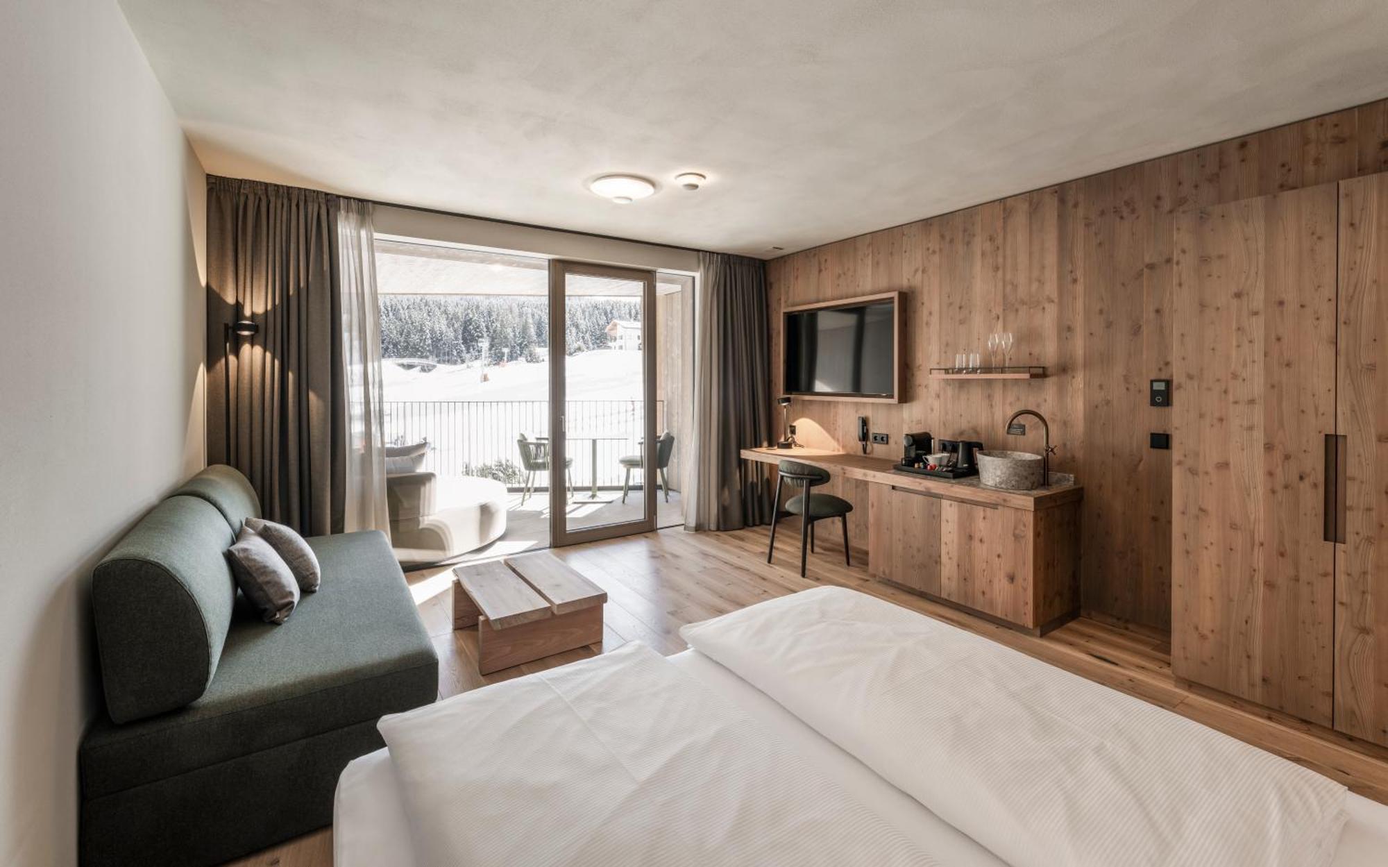 Cendevaves Alpine Silence Hotel Santa Cristina Val Gardena Bagian luar foto